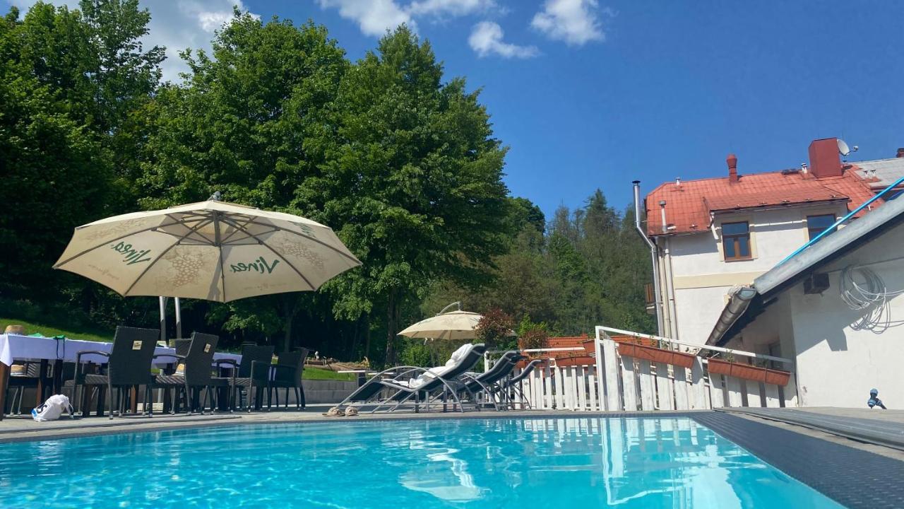 Uniqhotel Cesky Sternberk Εξωτερικό φωτογραφία