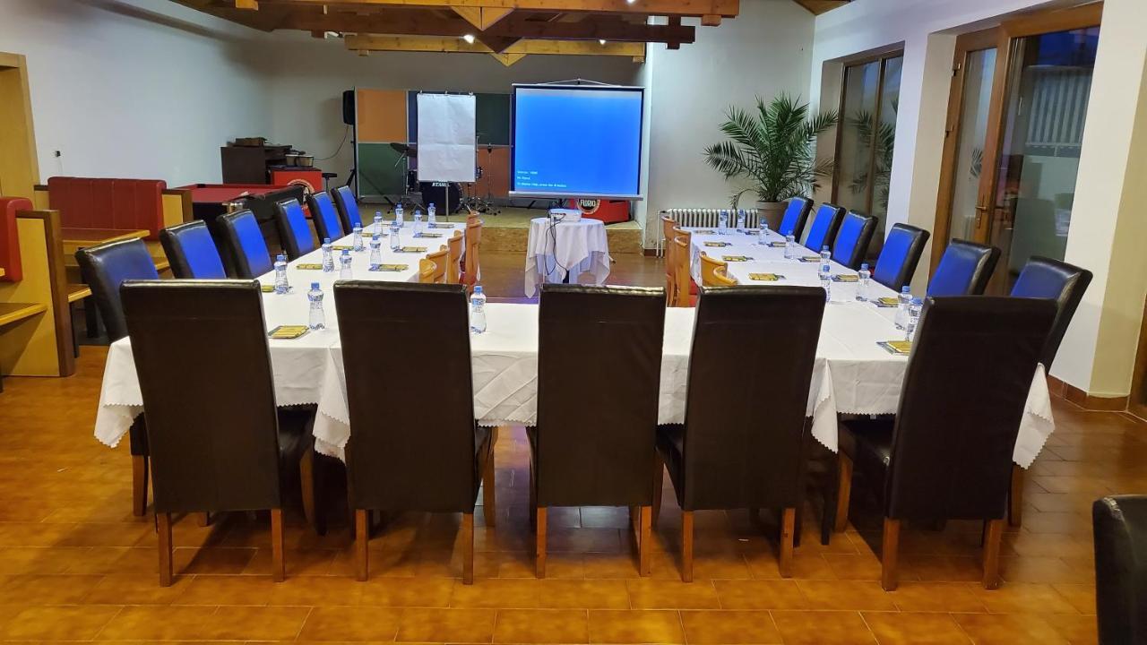 Uniqhotel Cesky Sternberk Εξωτερικό φωτογραφία