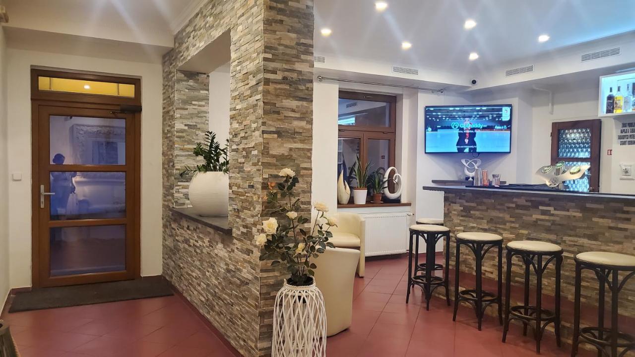 Uniqhotel Cesky Sternberk Εξωτερικό φωτογραφία