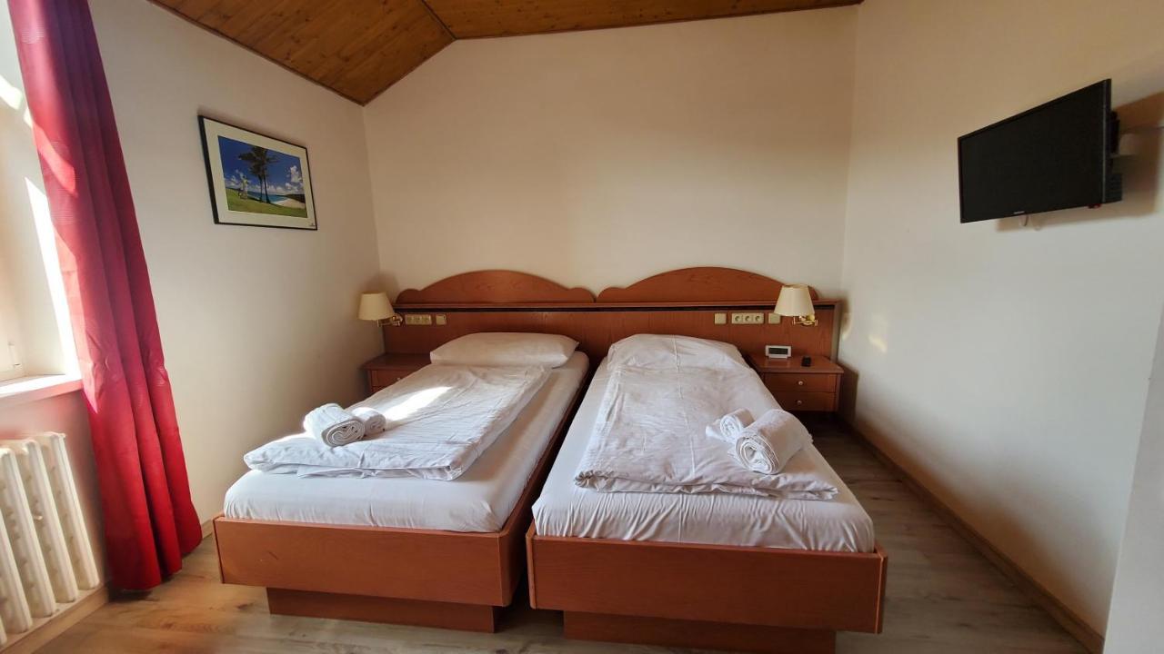 Uniqhotel Cesky Sternberk Εξωτερικό φωτογραφία