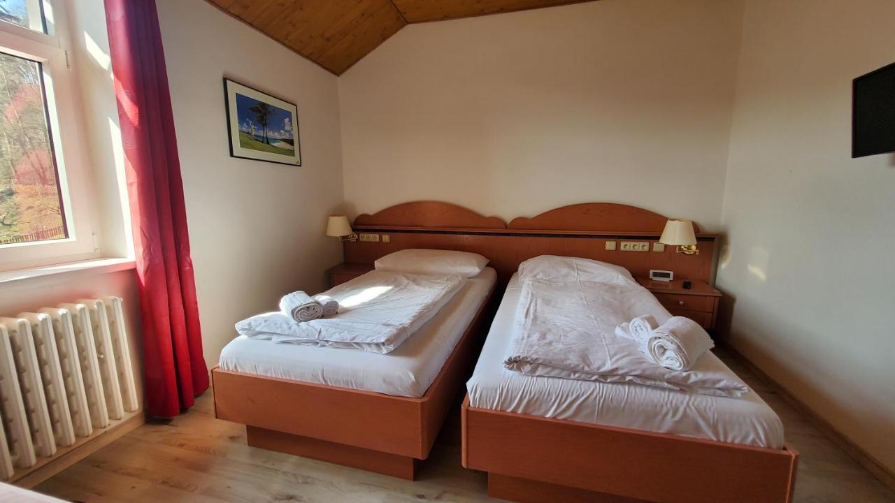 Uniqhotel Cesky Sternberk Εξωτερικό φωτογραφία