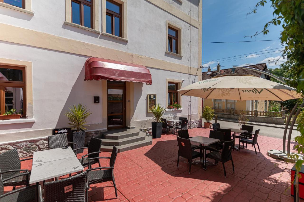 Uniqhotel Cesky Sternberk Εξωτερικό φωτογραφία