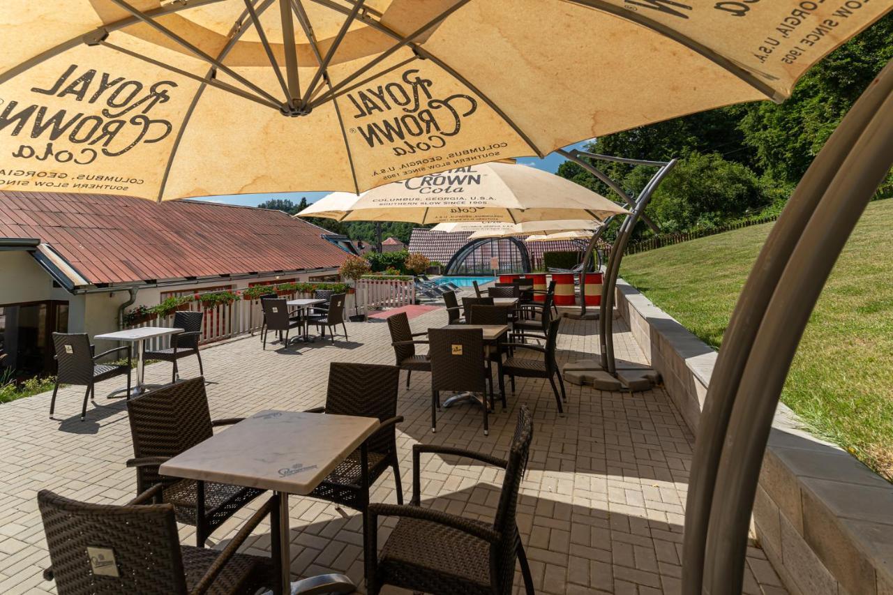 Uniqhotel Cesky Sternberk Εξωτερικό φωτογραφία